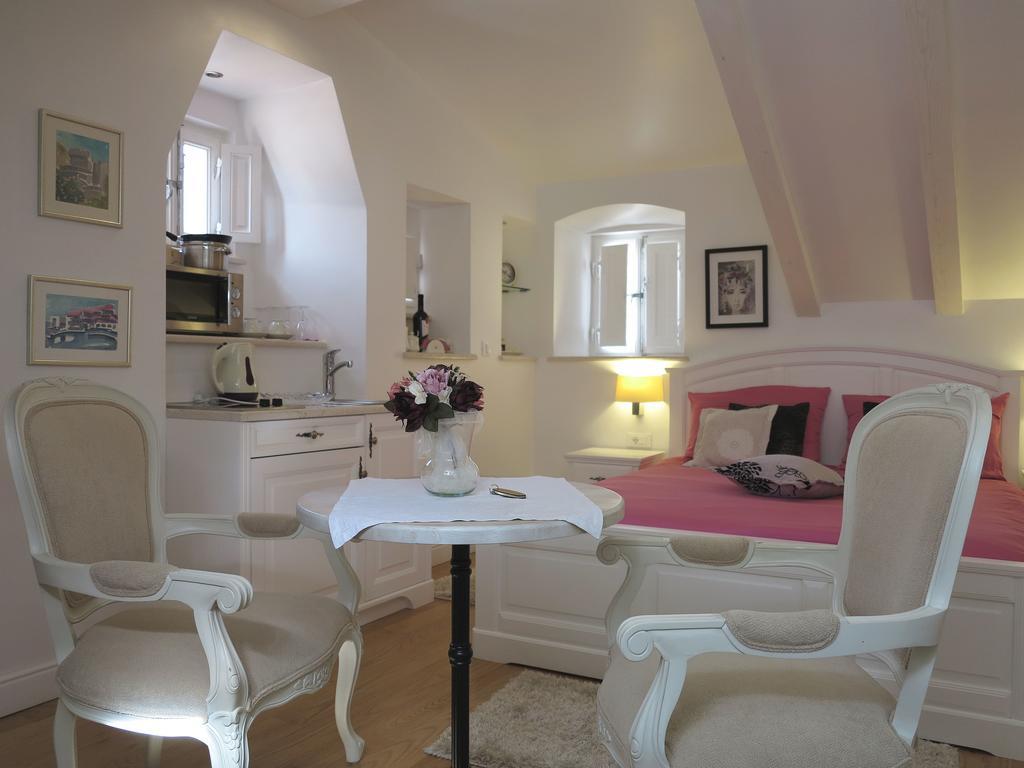 Studio Apartments Sonatina ดูบรอฟนิก ภายนอก รูปภาพ
